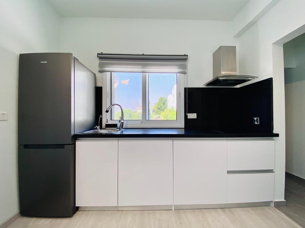 Sandy Bay Villa Ayia Napa Bagian luar foto