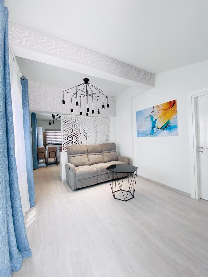 Sandy Bay Villa Ayia Napa Bagian luar foto
