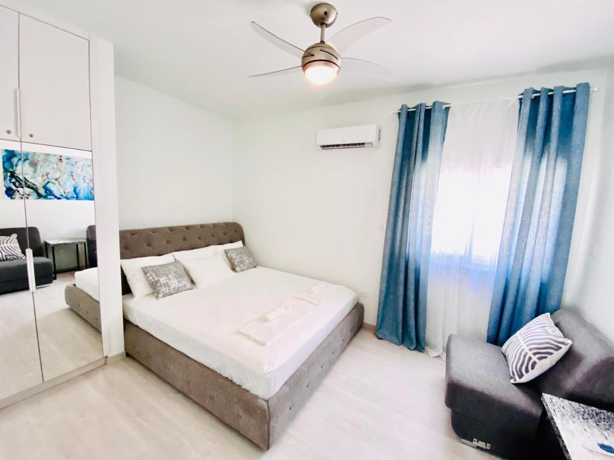 Sandy Bay Villa Ayia Napa Bagian luar foto